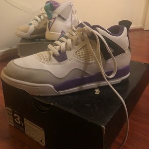 Jordan retro 4